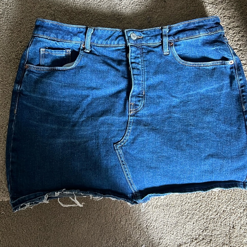 Old Navy high rise denim mini skirt size 12